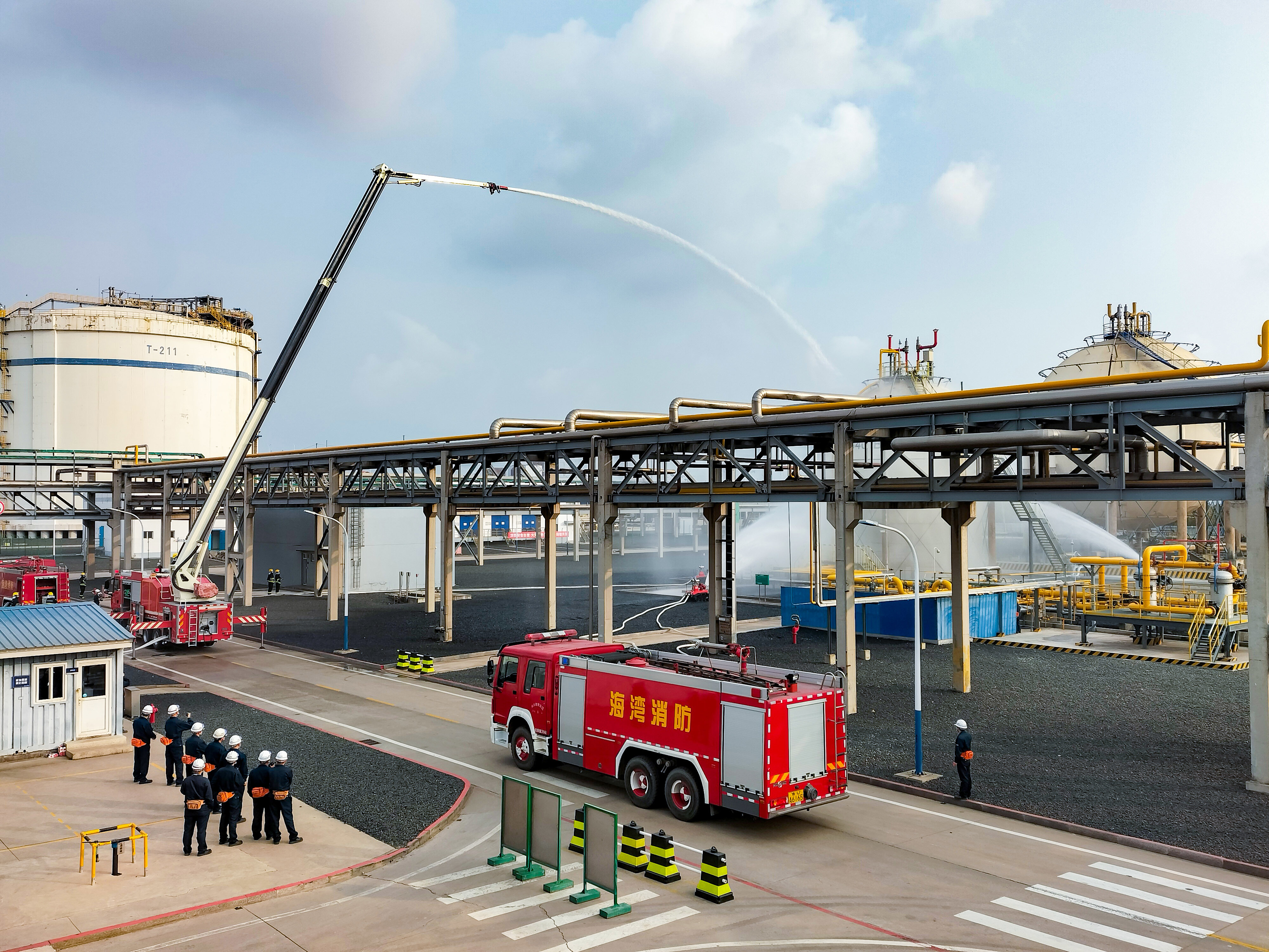 公司高(gao)管下班(ban)組